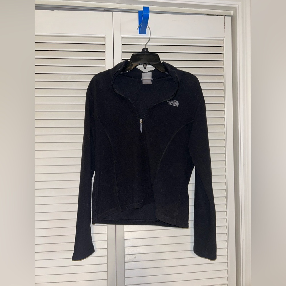 Black quarter zip